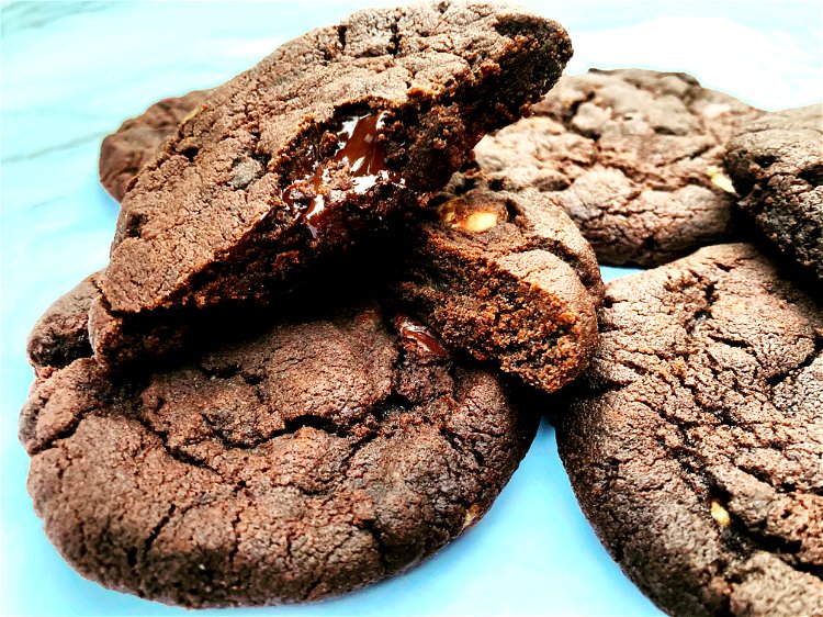 Image of Bake at 200°C for exactly 10 minutes. The cookies will...